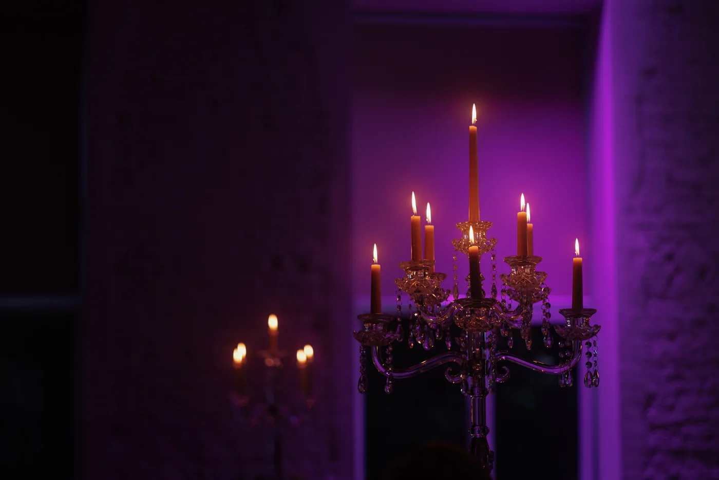 The art of a candlelit corner